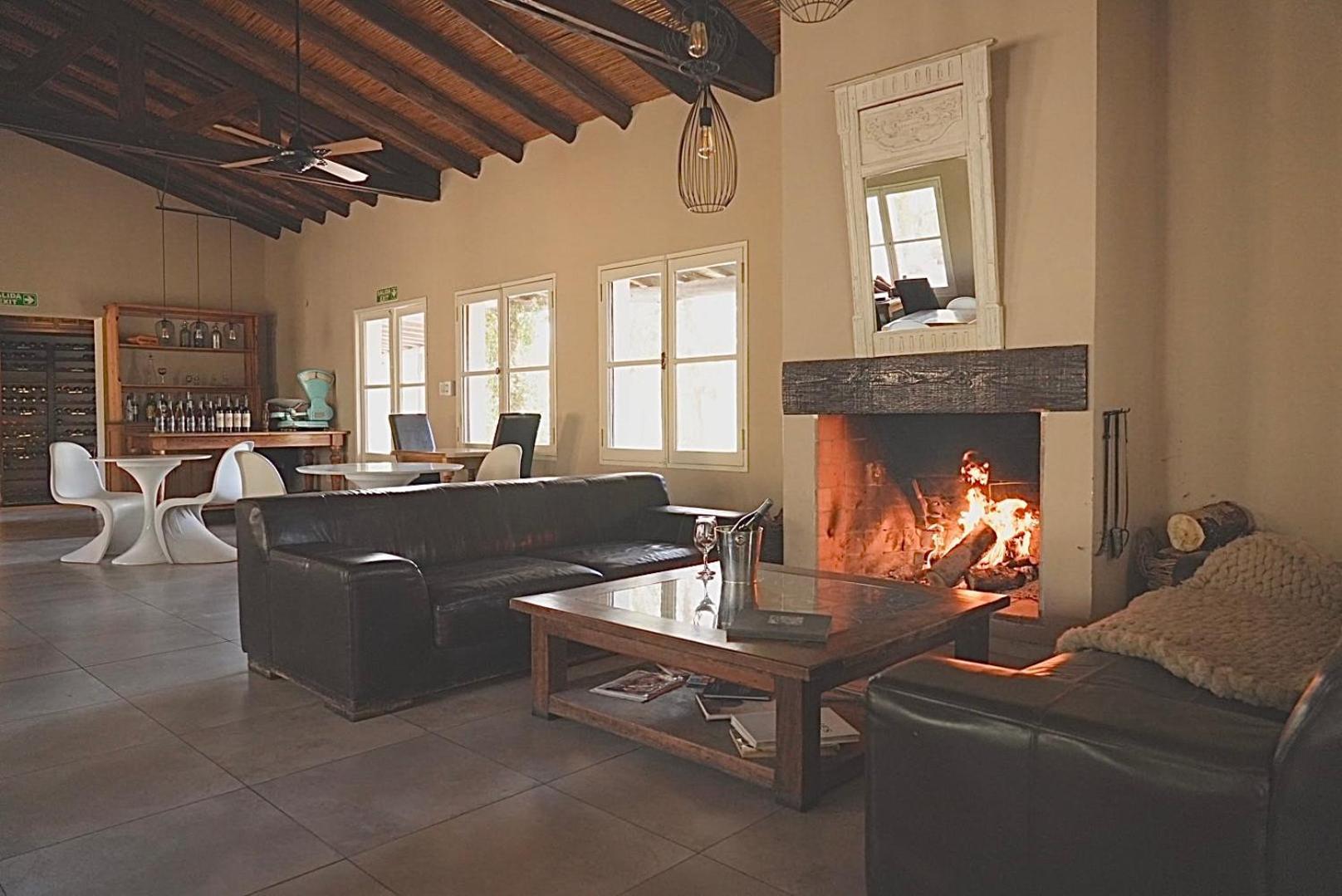 Colonia Las Rosas Postales Boutique Winery Hotel - Valle De Uco מראה חיצוני תמונה