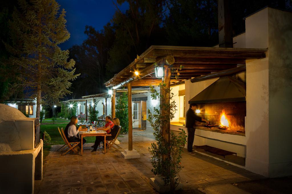 Colonia Las Rosas Postales Boutique Winery Hotel - Valle De Uco מראה חיצוני תמונה