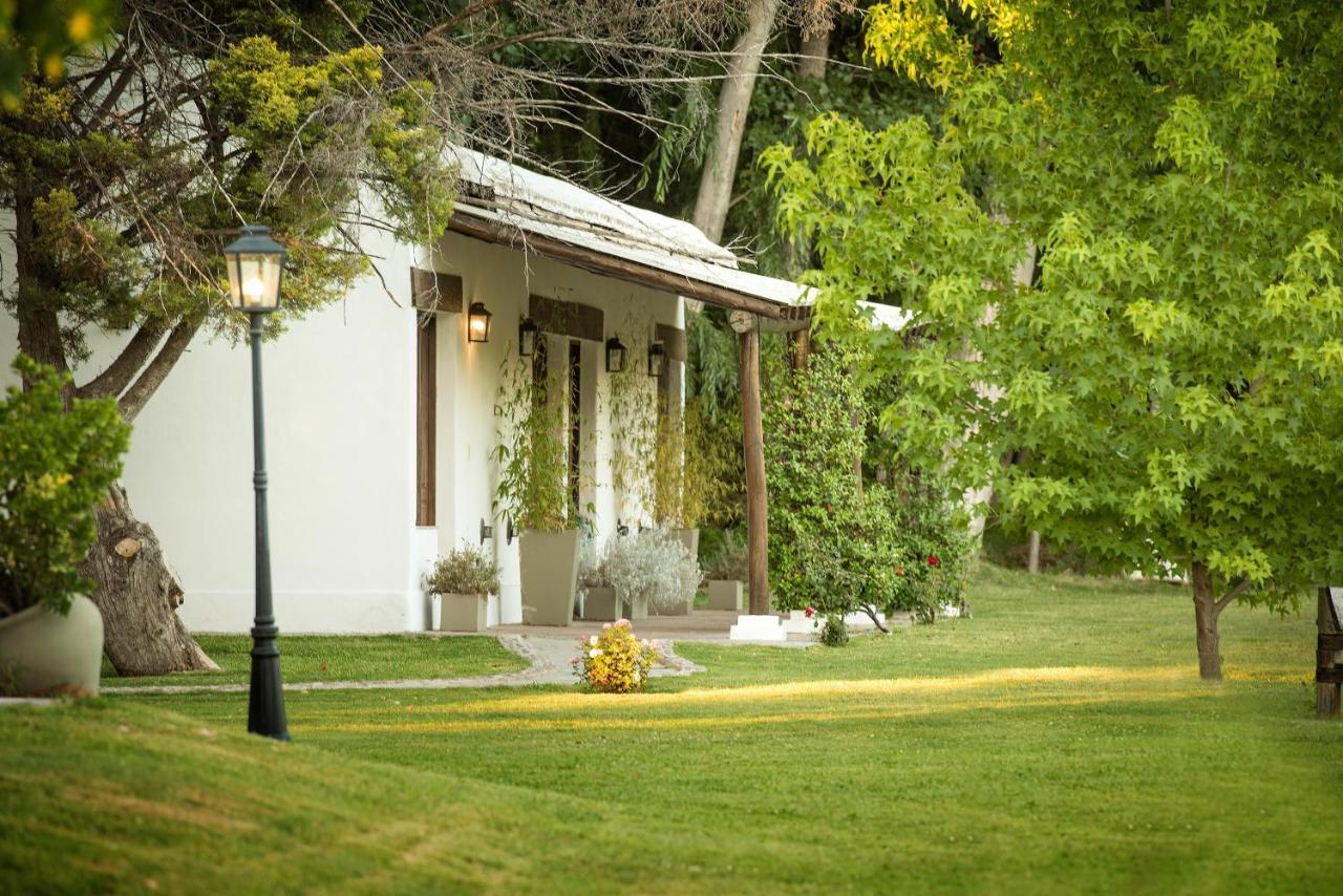Colonia Las Rosas Postales Boutique Winery Hotel - Valle De Uco מראה חיצוני תמונה